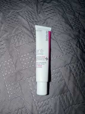 StriVectin White Eye Treatment Tube with Pink Stripe